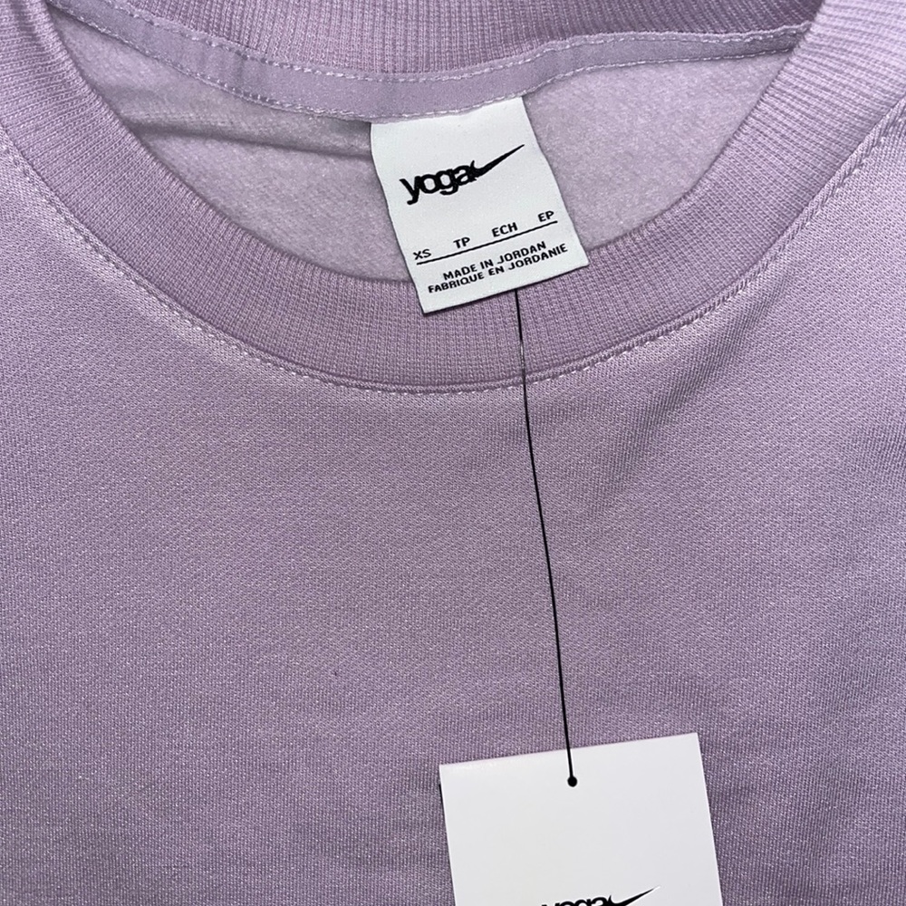 nike yoga sweatshirt nwt xs
